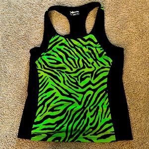 Workout outfit size 1x black and neon green